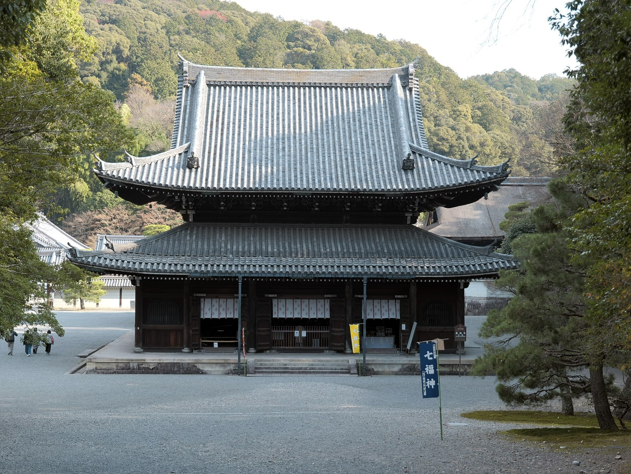 京都・泉涌寺 Wikimedia Commons