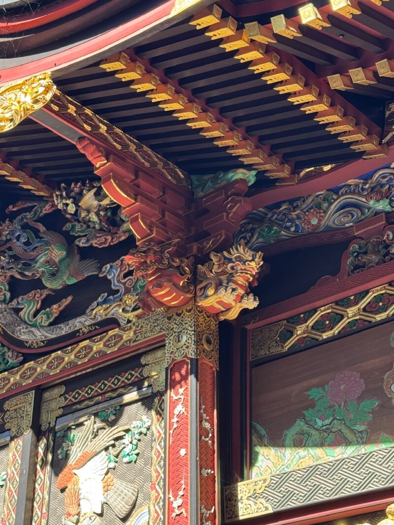 国宝 妻沼聖天山本殿の麒麟(左)と龍 keiryusai.net