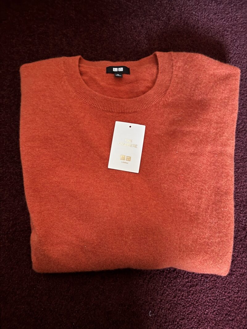 カシミアセーター