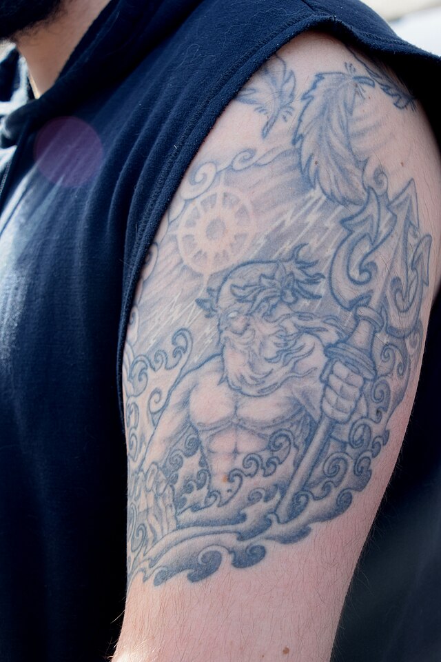 刺青（本文とは関係ありません）（出典 Wikimedia commons）