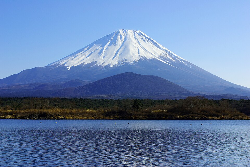富士山（本文とは関係がないイメージ写真）（出典 Wikimedia commons）